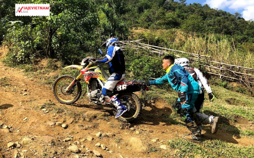 Viaje aventura Vietnam 10 días en moto por ruta de Ho Chi Minh