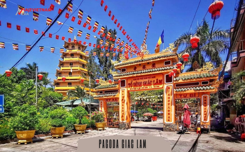  Pagoda Giac Lam